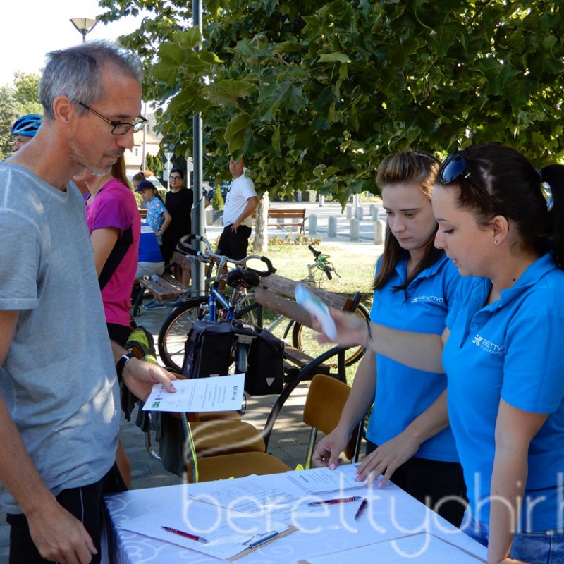 Kerékpártúra az autópályán 05